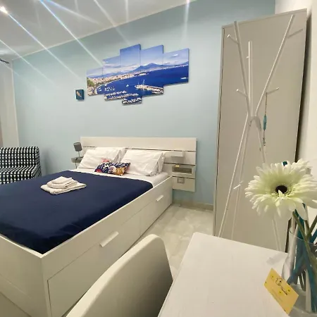 Il Vicoletto Гостевой дом Неаполь